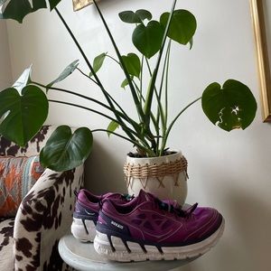 Hoka One One - Conquest Running Shoe